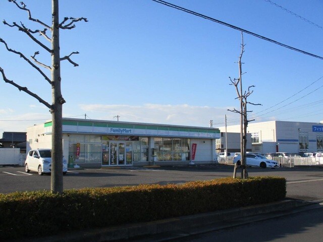 物件内観写真24　(ファミリーマート 中央インター南店 0.1km)