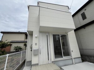 松縄町戸建て外観写真