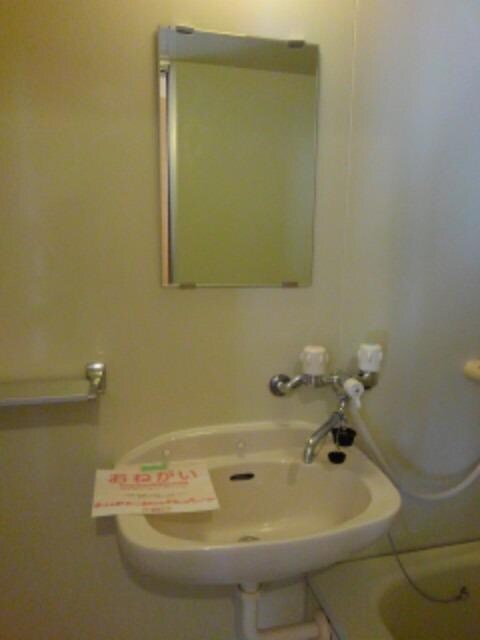 物件内観写真7　(洗面所)