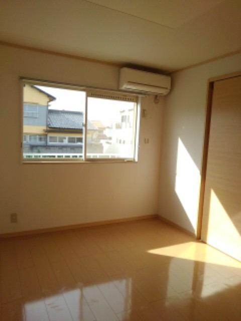 物件内観写真10　(その他部屋・スペース)