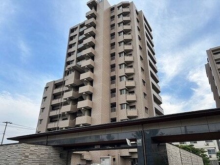サーパスシティ番町イーストテラス外観写真