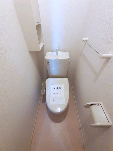 物件内観写真6　(トイレ)