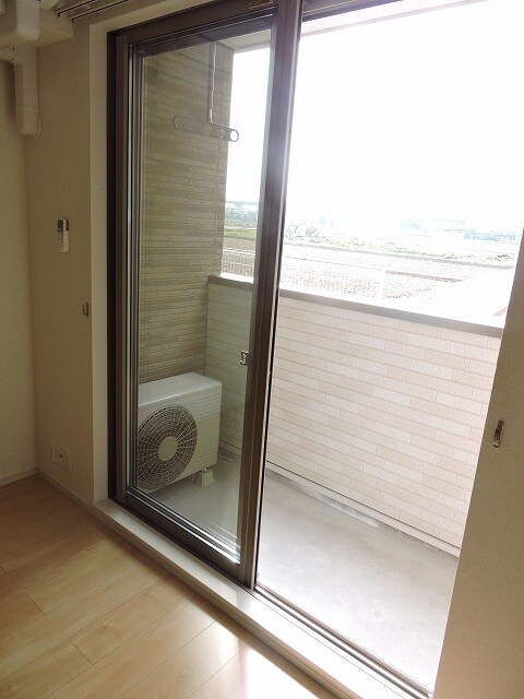物件内観写真13　(バルコニー)