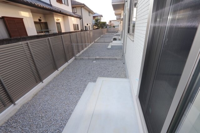 物件内観写真20　(専用庭)