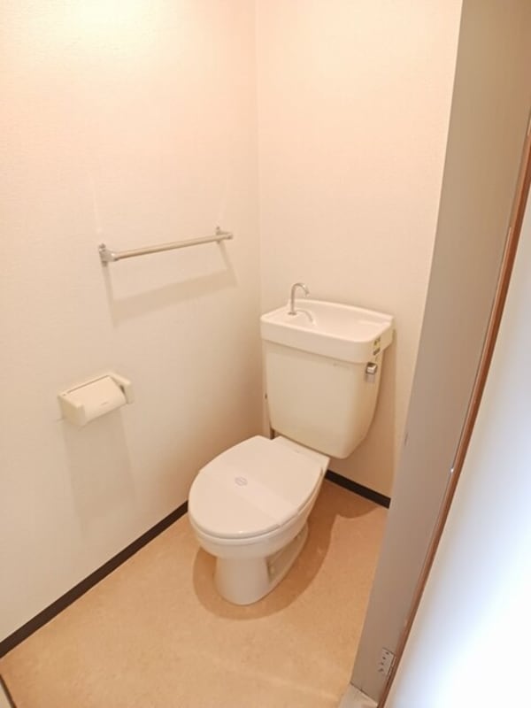 トイレ(トイレ)