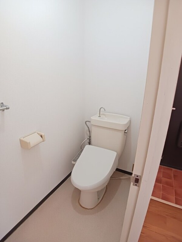 トイレ(トイレ)