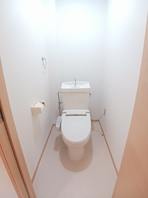 物件内観写真6　(トイレ)