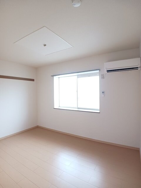 物件内観写真7　(その他部屋・スペース)