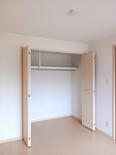 物件内観写真8　(収納)