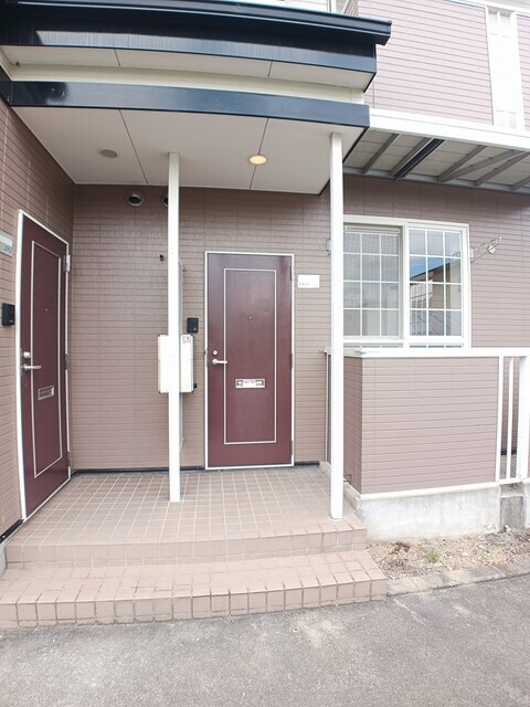 物件外観写真2　(その他共有部分)