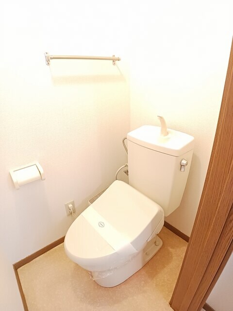 物件内観写真7　(トイレ)