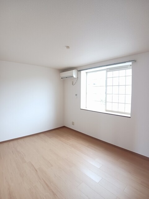 物件内観写真8　(その他部屋・スペース)