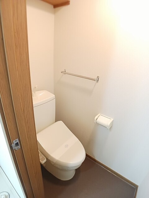 物件内観写真7　(トイレ)