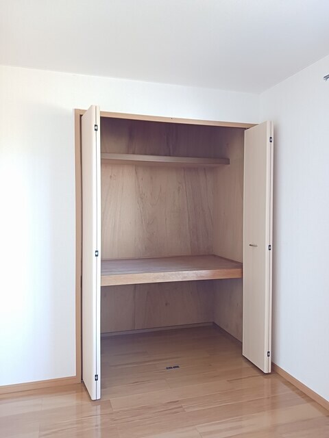 物件内観写真9　(収納)