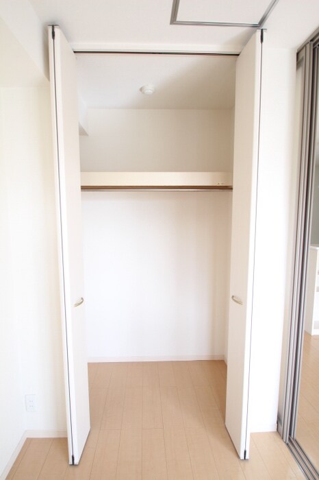 物件内観写真15　(クローゼット)