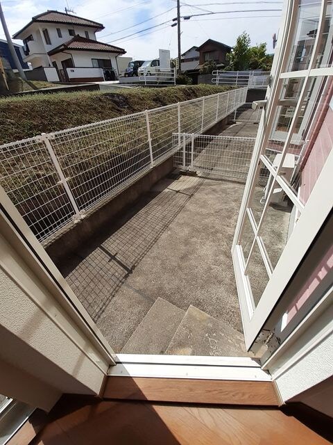 物件内観写真14　(庭)