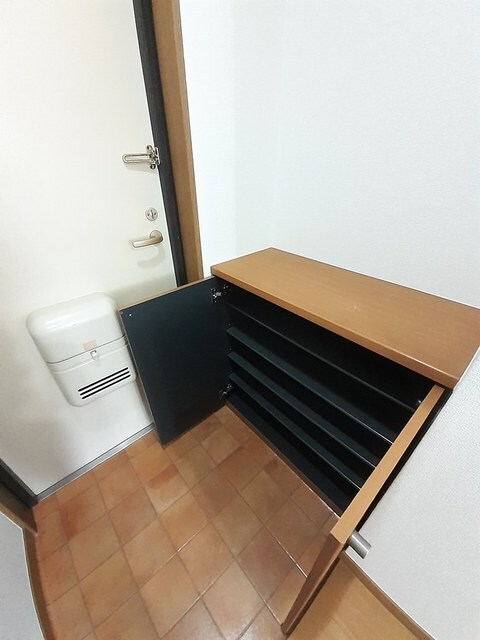 物件内観写真8　(その他部屋・スペース)