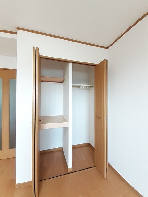 物件内観写真9　(収納)