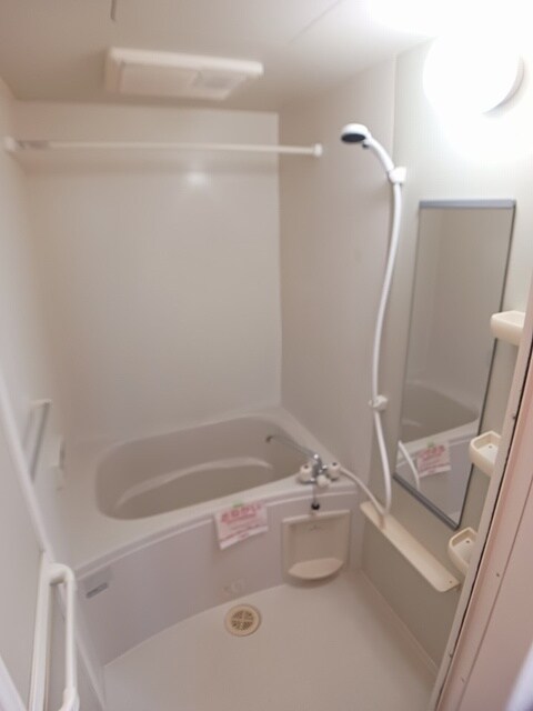 物件内観写真6　(バス／シャワールーム等)