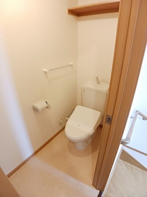 物件内観写真6　(トイレ)