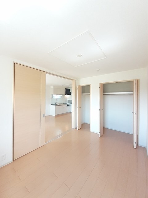 物件内観写真12　(その他)