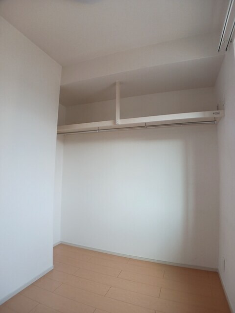 物件内観写真9　(収納)