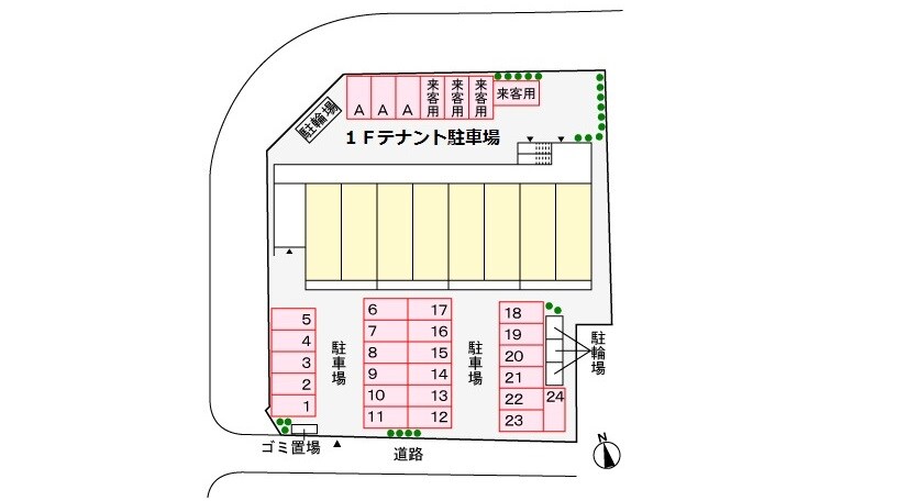 物件外観写真3　(駐車場)