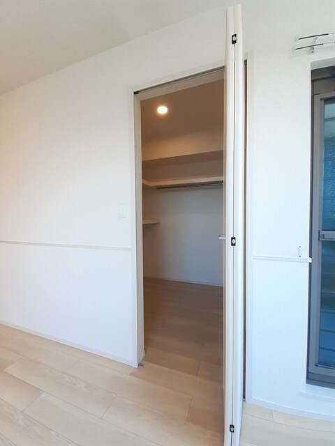 物件内観写真9　(収納)