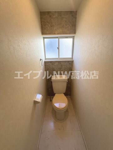 物件内観写真8　(洗面所)