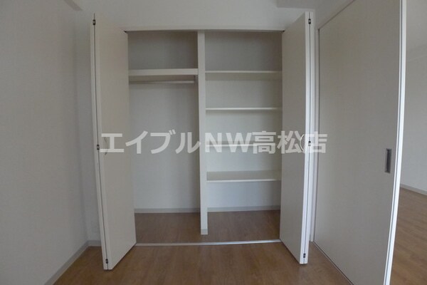 収納(収納)