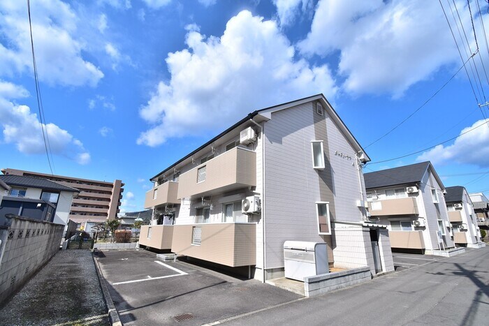 物件外観写真1　(建物外観)