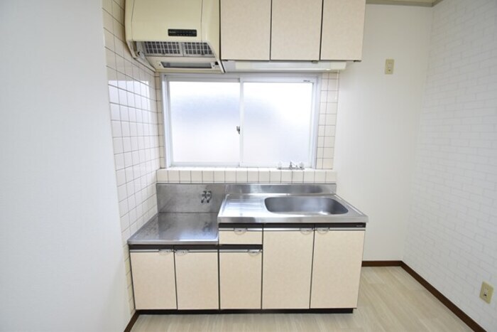 物件内観写真3　(キッチン)