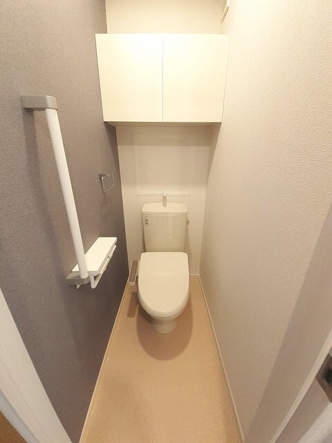 物件内観写真12　(トイレ)