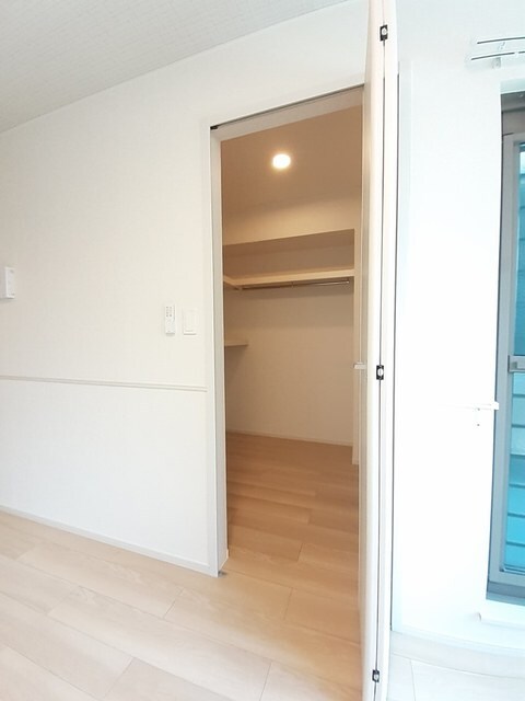 物件内観写真16　(収納)