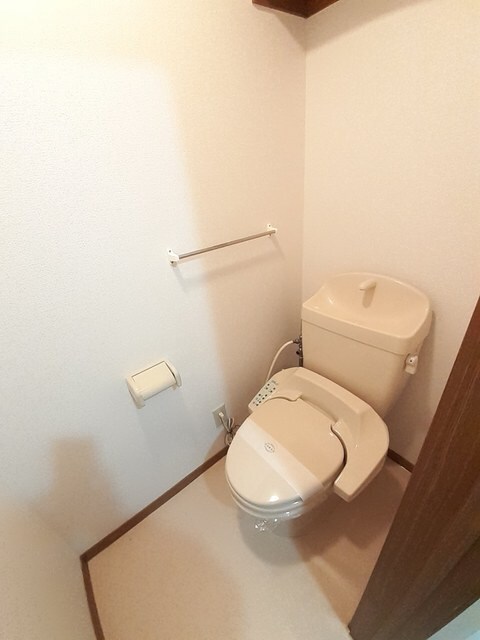 物件内観写真7　(トイレ)