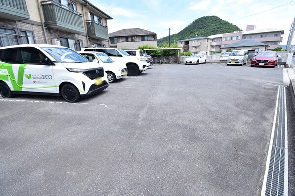 駐車場(駐車場)
