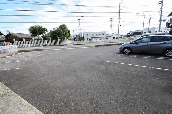 駐車場(駐車場)