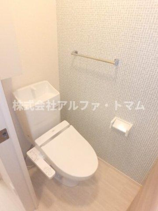 トイレ(温水洗浄暖房便座)