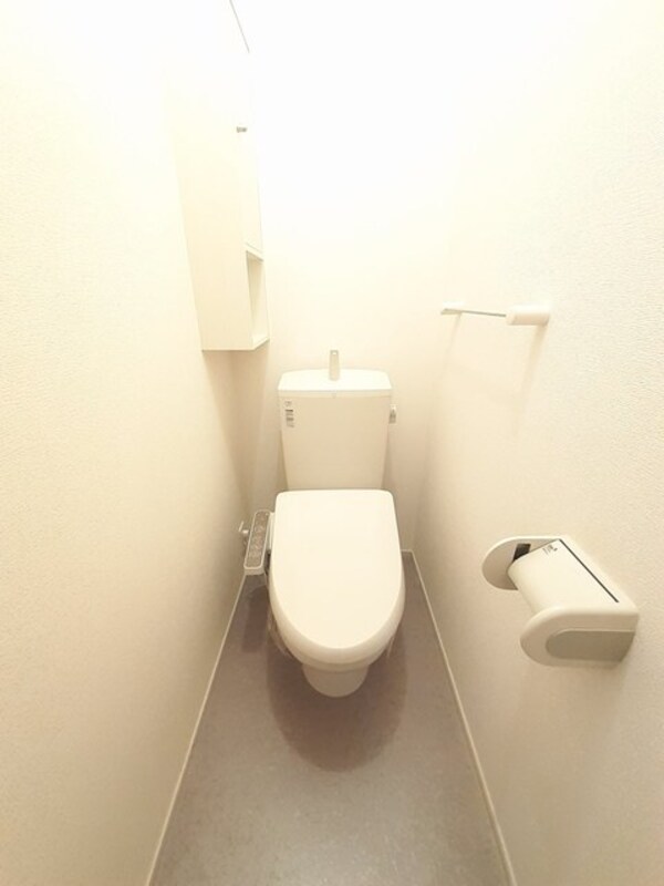 トイレ(トイレ)