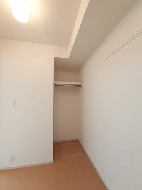 物件内観写真10　(収納)