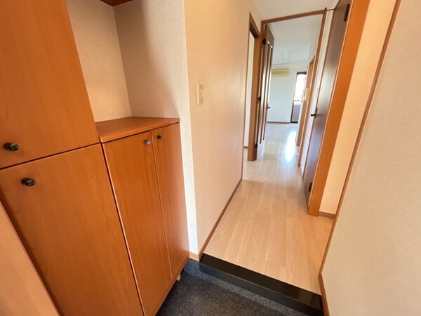 玄関(玄関)
