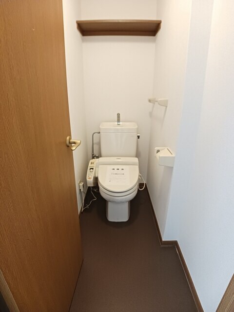 物件内観写真12　(トイレ)