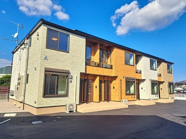 物件外観写真1　(外観写真)