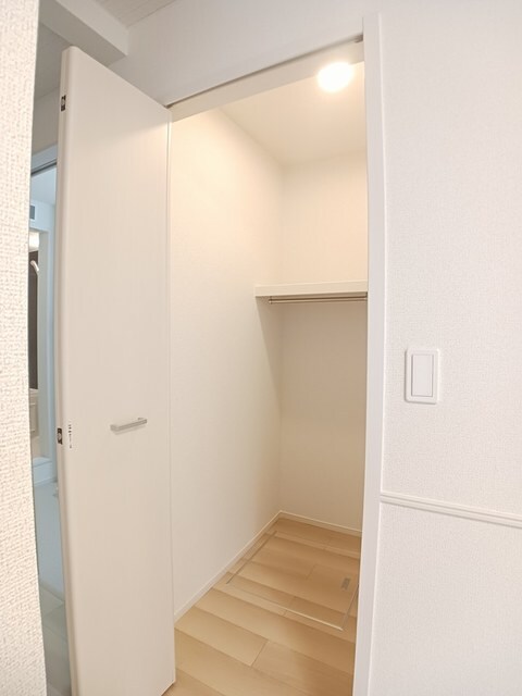 物件内観写真9　(収納)