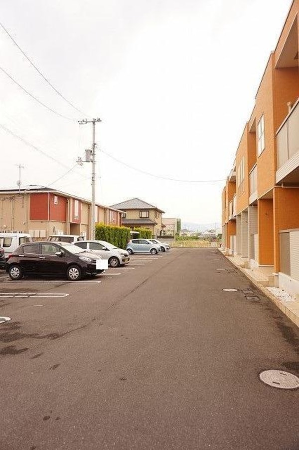 駐車場(駐車場)