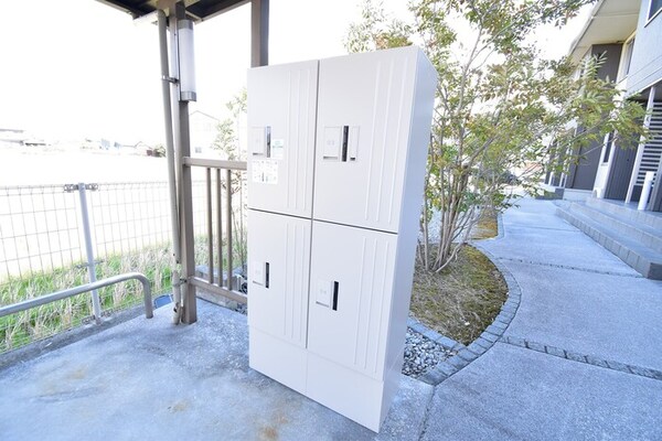 建物設備(宅配ボックス)