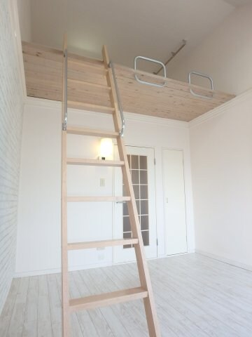 物件内観写真8　(室内)