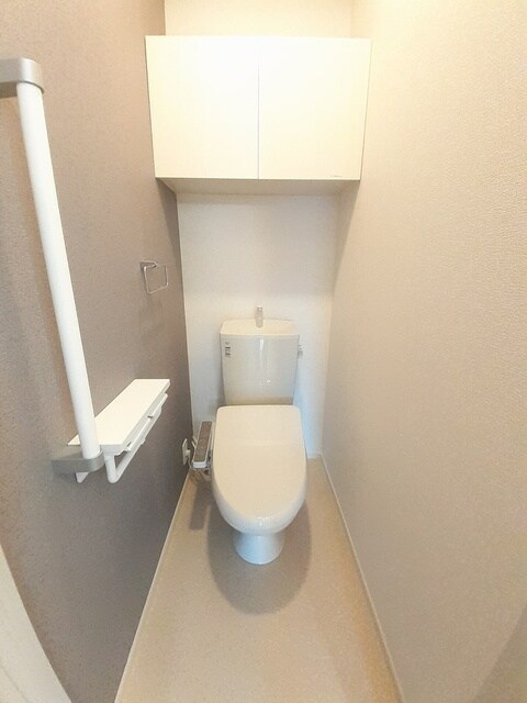 物件内観写真6　(トイレ)