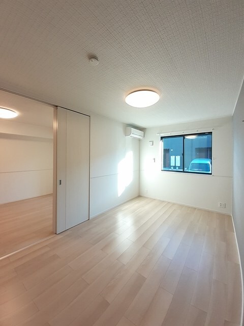 物件内観写真8　(その他部屋・スペース)