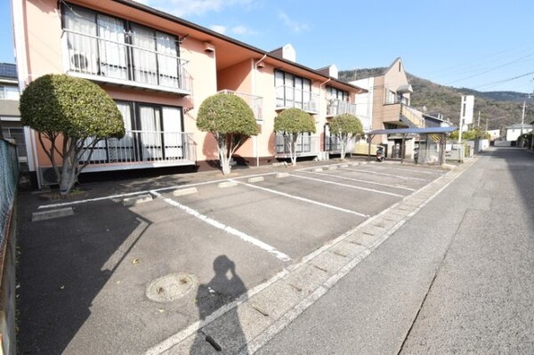 駐車場(駐車場)
